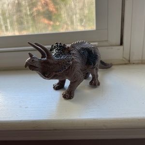 Meet your Posher, Becky